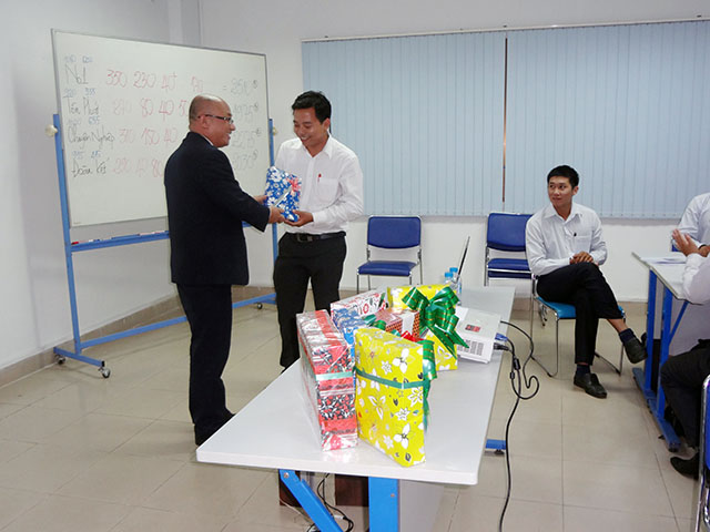 Kỹ năng bán hàng chuyên nghiệp - Sunjin (24 & 25.11.2014)